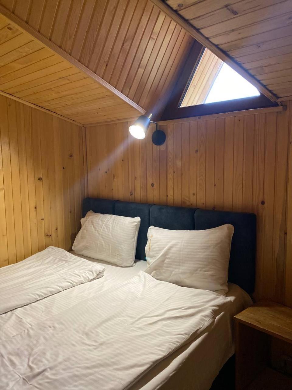 Mishelter Migovo Exterior foto